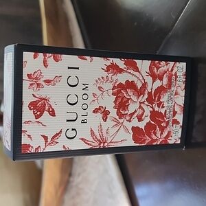 Gucci Bloom Eau Da Parfum